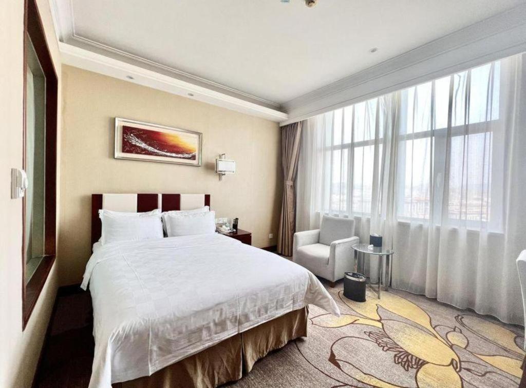 Qingdao Blue Horizon Hotel Licang Exterior foto