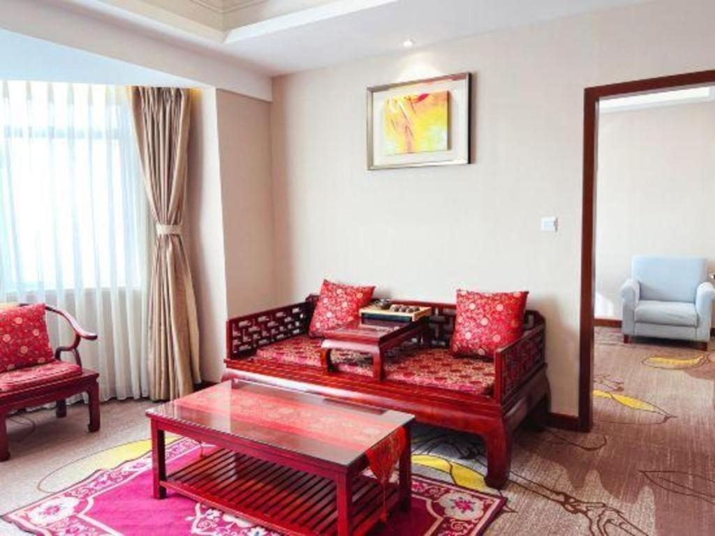 Qingdao Blue Horizon Hotel Licang Exterior foto
